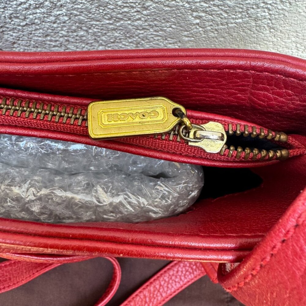 Auth Vintage Tomato Red Costa Rica Coach 4924 Sonoma Pocket Zip Leather Bag - Picture 6 of 15